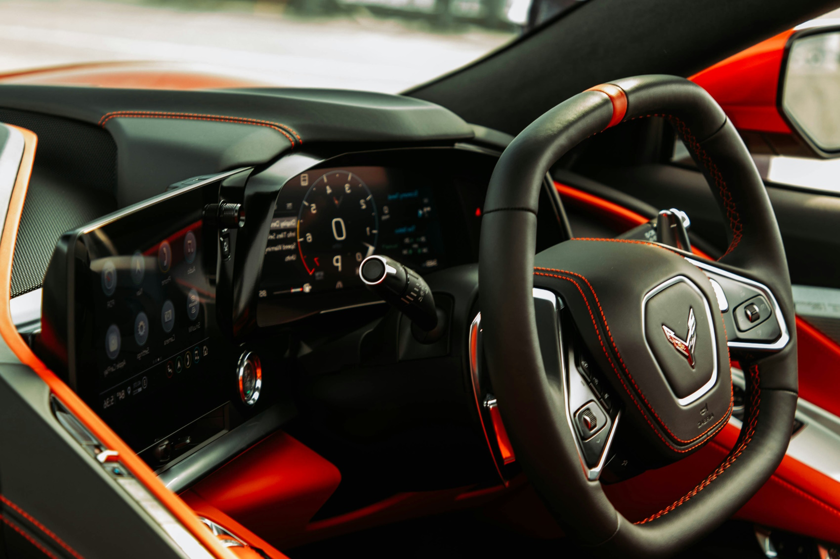 
								McLaren 720s full									